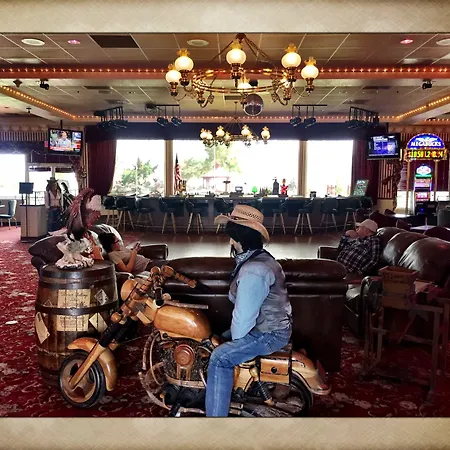 Longstreet Inn & Casino-2